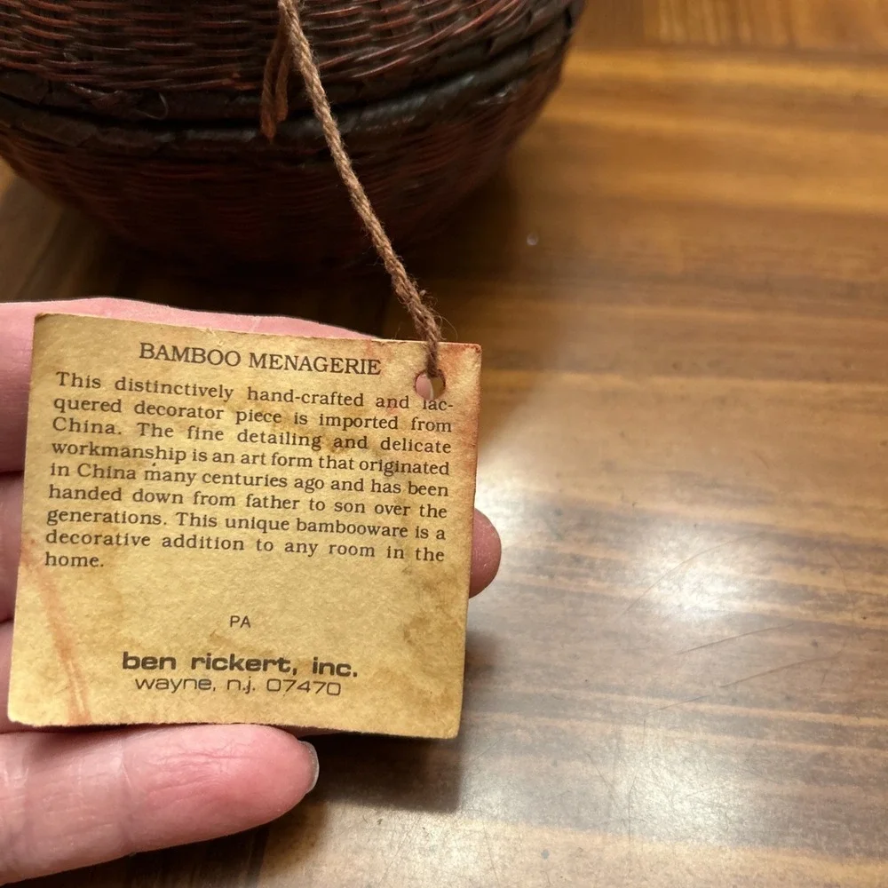 Ben‎ Rickert Bamboo Collection Hand Crafted Wicker Kitten Cat Basket